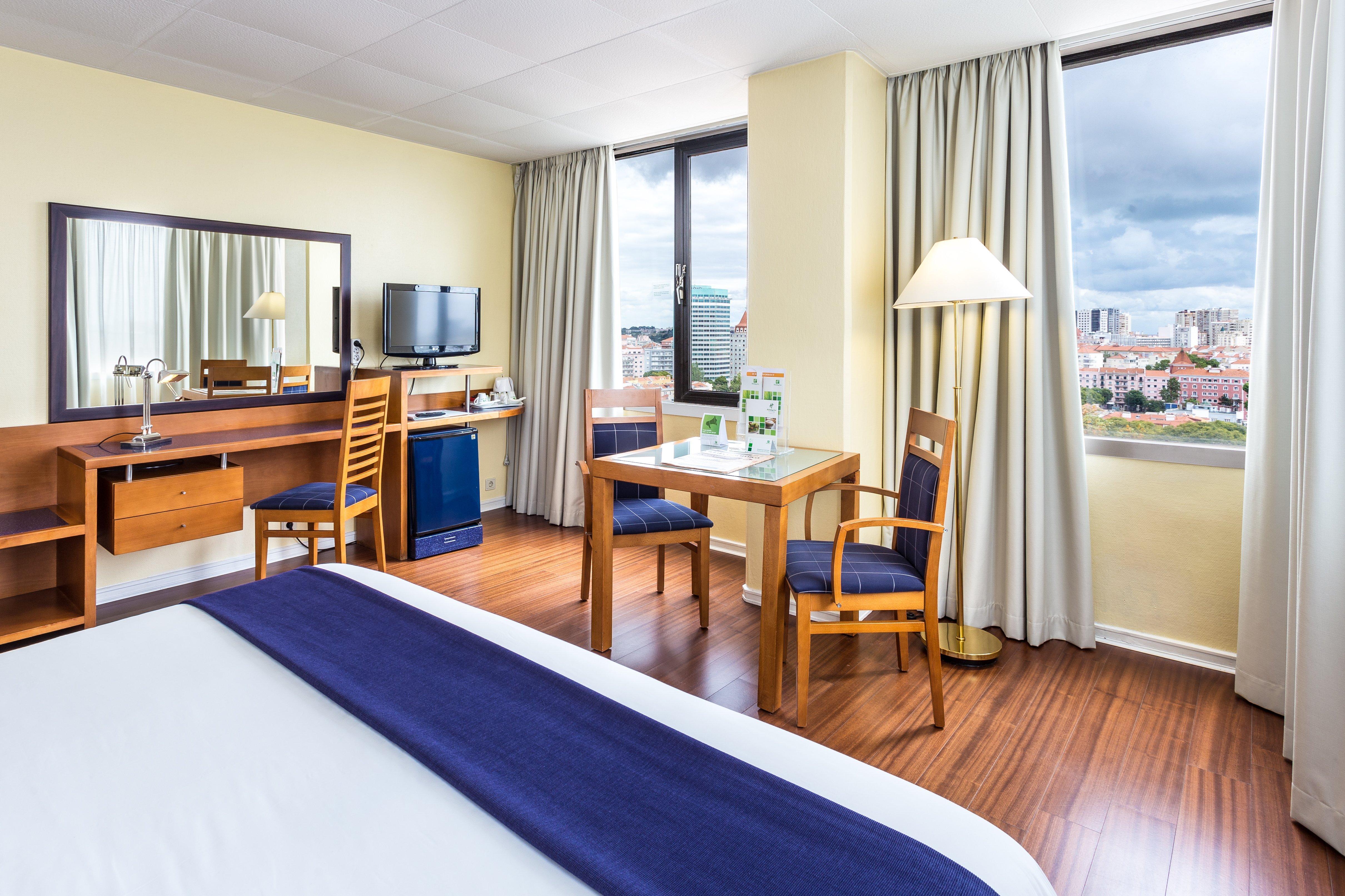 Holiday Inn Lisbon, An Ihg Hotel Экстерьер фото